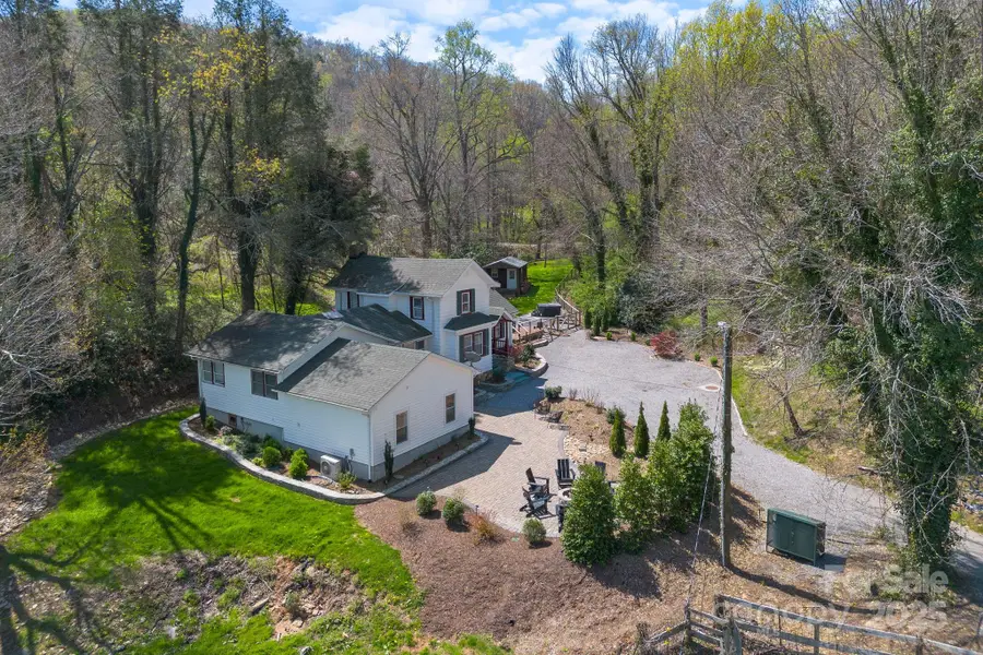 287 Church Road, Fairview, NC 28730 - Image #2