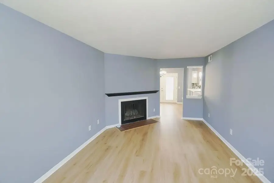 3274 Heathstead Place, Charlotte, NC 28210 - Image #3