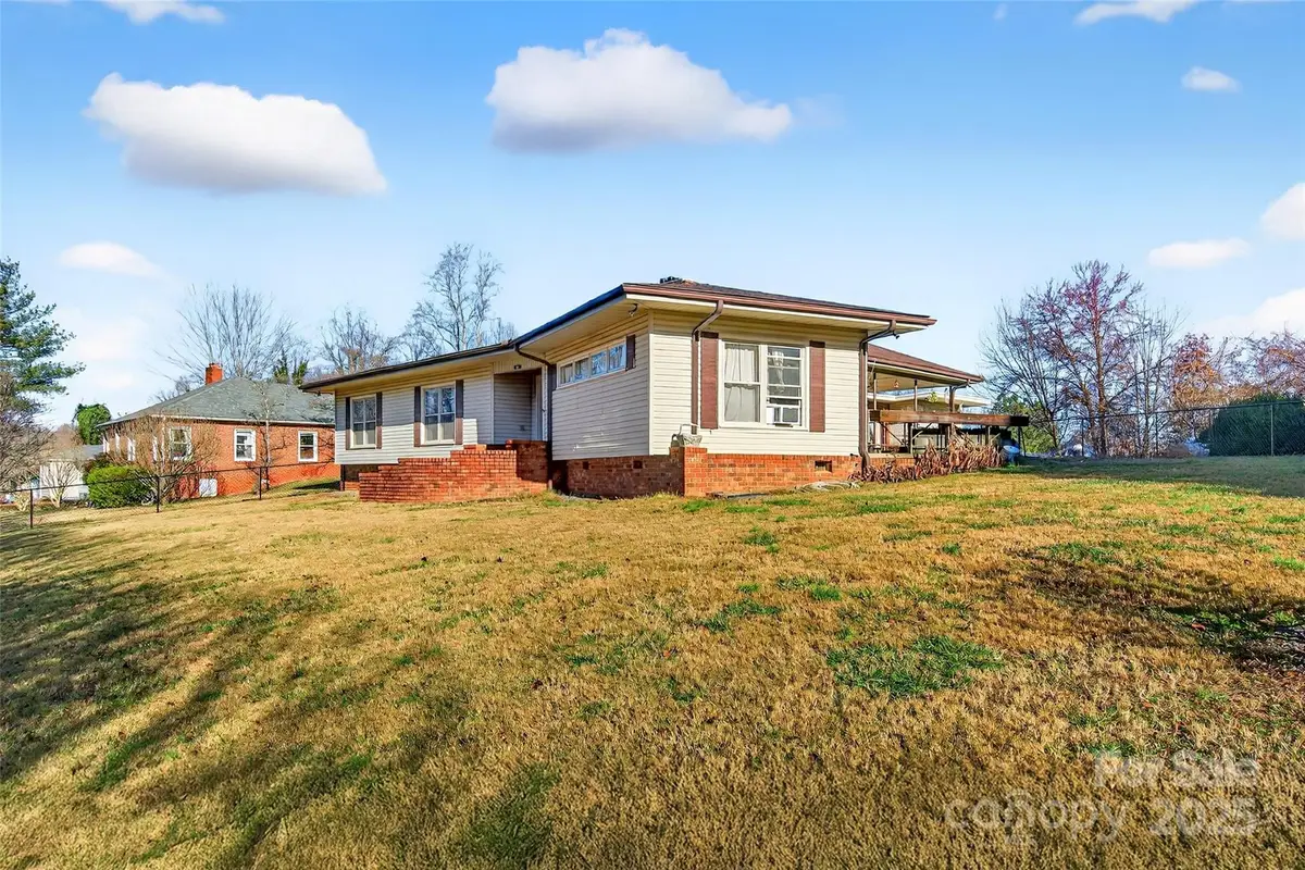 60 Greenwood Drive, Marion, NC 28752 - Image #1