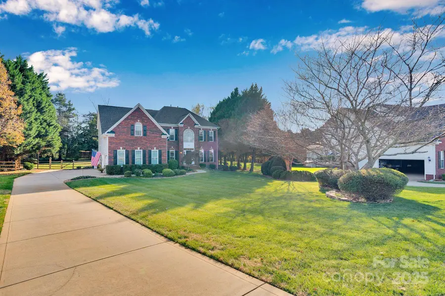 175 Corona Circle, Mooresville, NC 28117 - Image #2