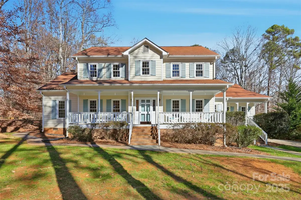 2123 Wedgewood Drive, Matthews, NC 28104 - Image #1