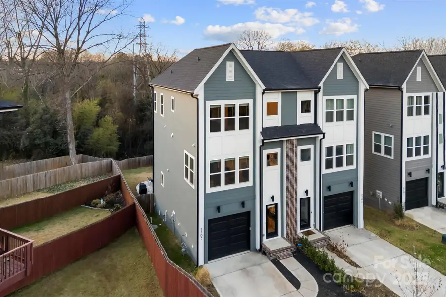 2703 Parkway Avenue, Charlotte, NC 28208 - Image #3