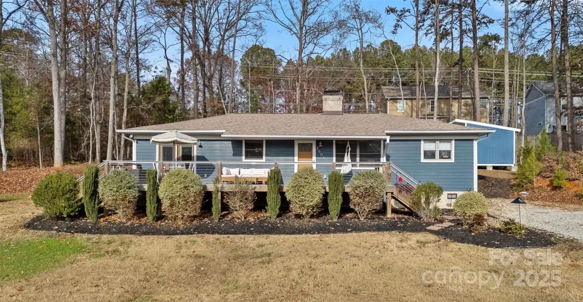 7501 Carolyn Street, Denver, NC 28037 - Image #1