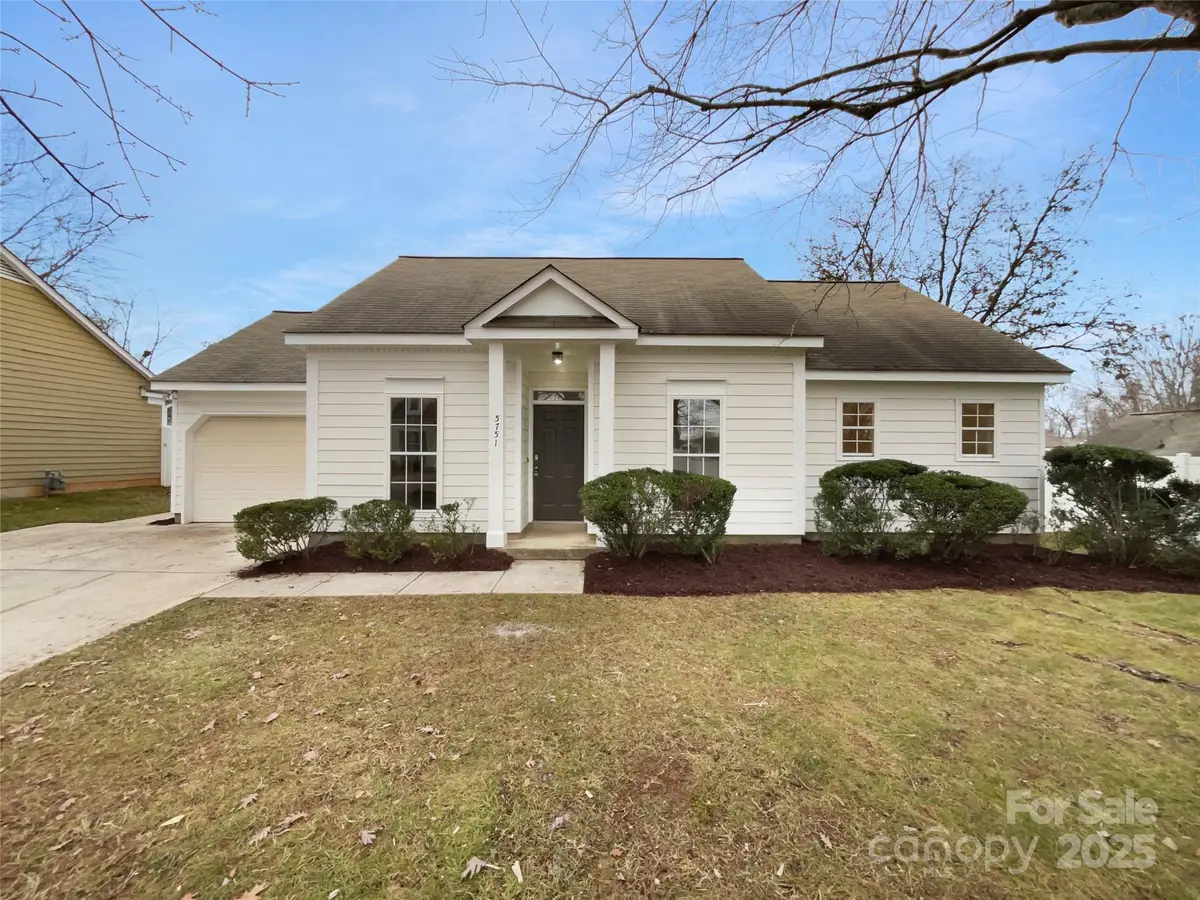 5751 Ebley Lane, Charlotte, NC 28227 - Image #1