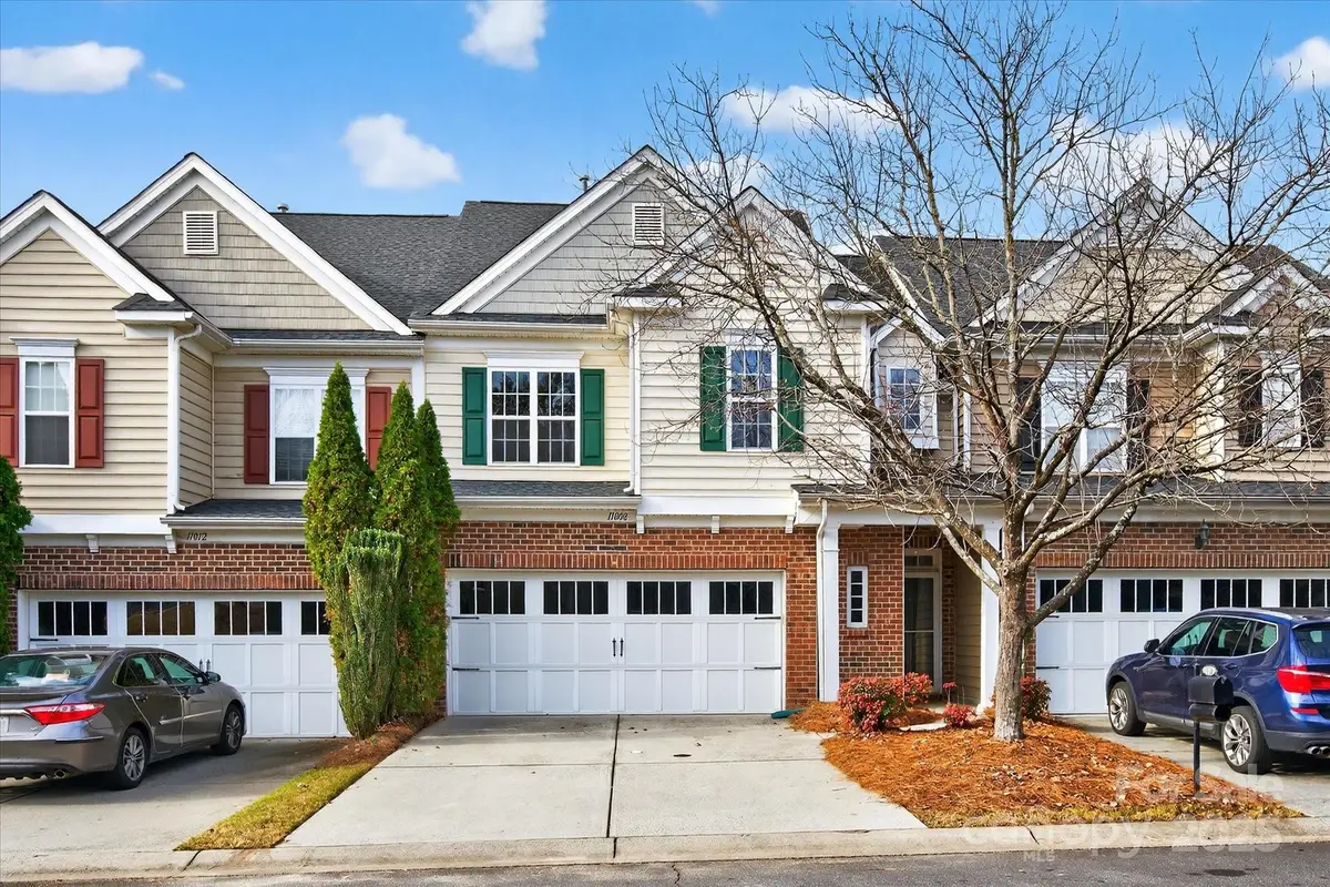 11008 Burnt Leather Lane, Charlotte, NC 28277 - Image #1