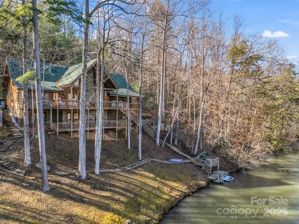 446 Rainbow Circle, Lake Lure, NC 28746 - Image #1