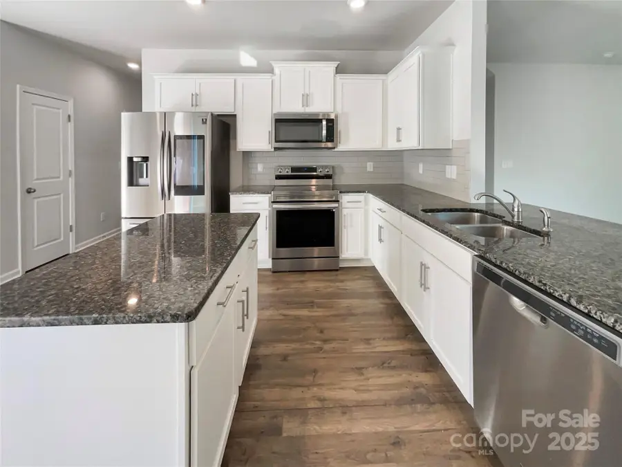 16110 Aryshire Green Court, Charlotte, NC 28273 - Image #2