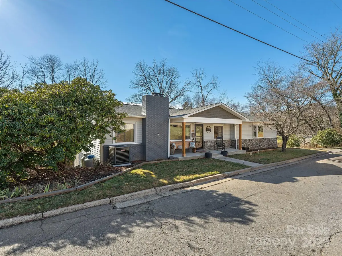 133 Axley Street, Canton, NC 28716 - Image #1