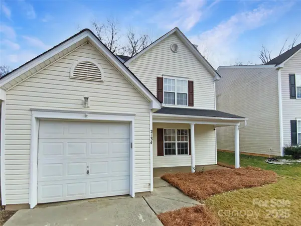 2134 Cindy Creek Lane, Charlotte, NC 28216