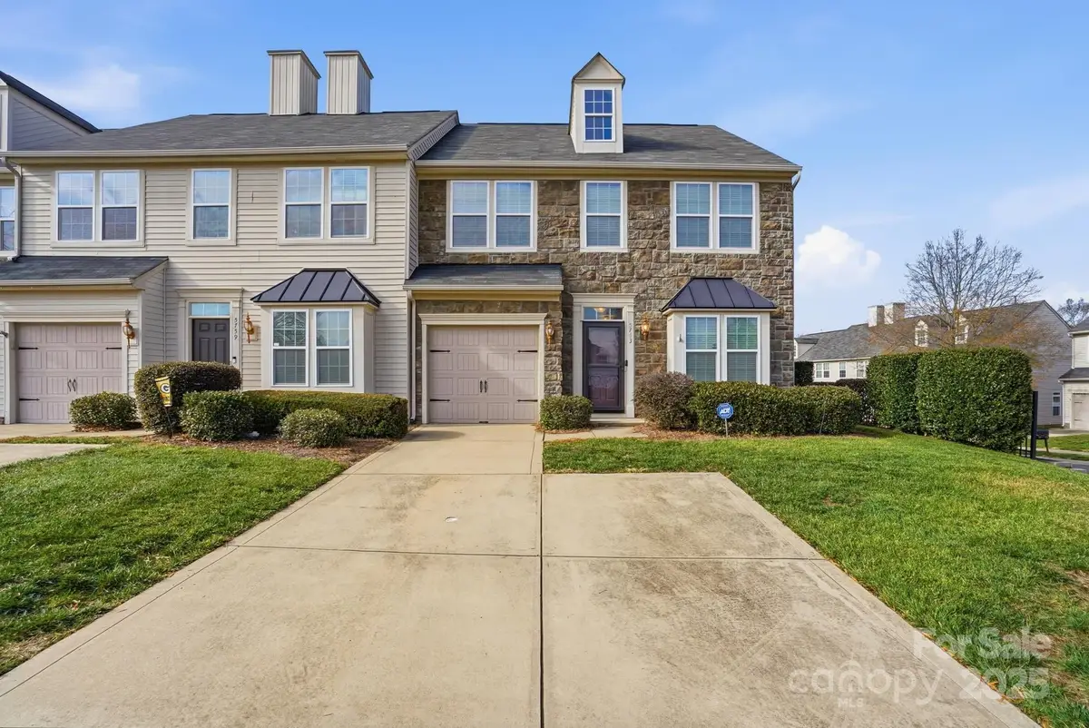 5763 Mossdale Lane, Charlotte, NC 28278 - Image #1