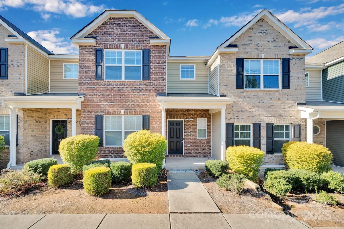 6439 Prosperity Church Road, Charlotte, NC 28269 - Image #1