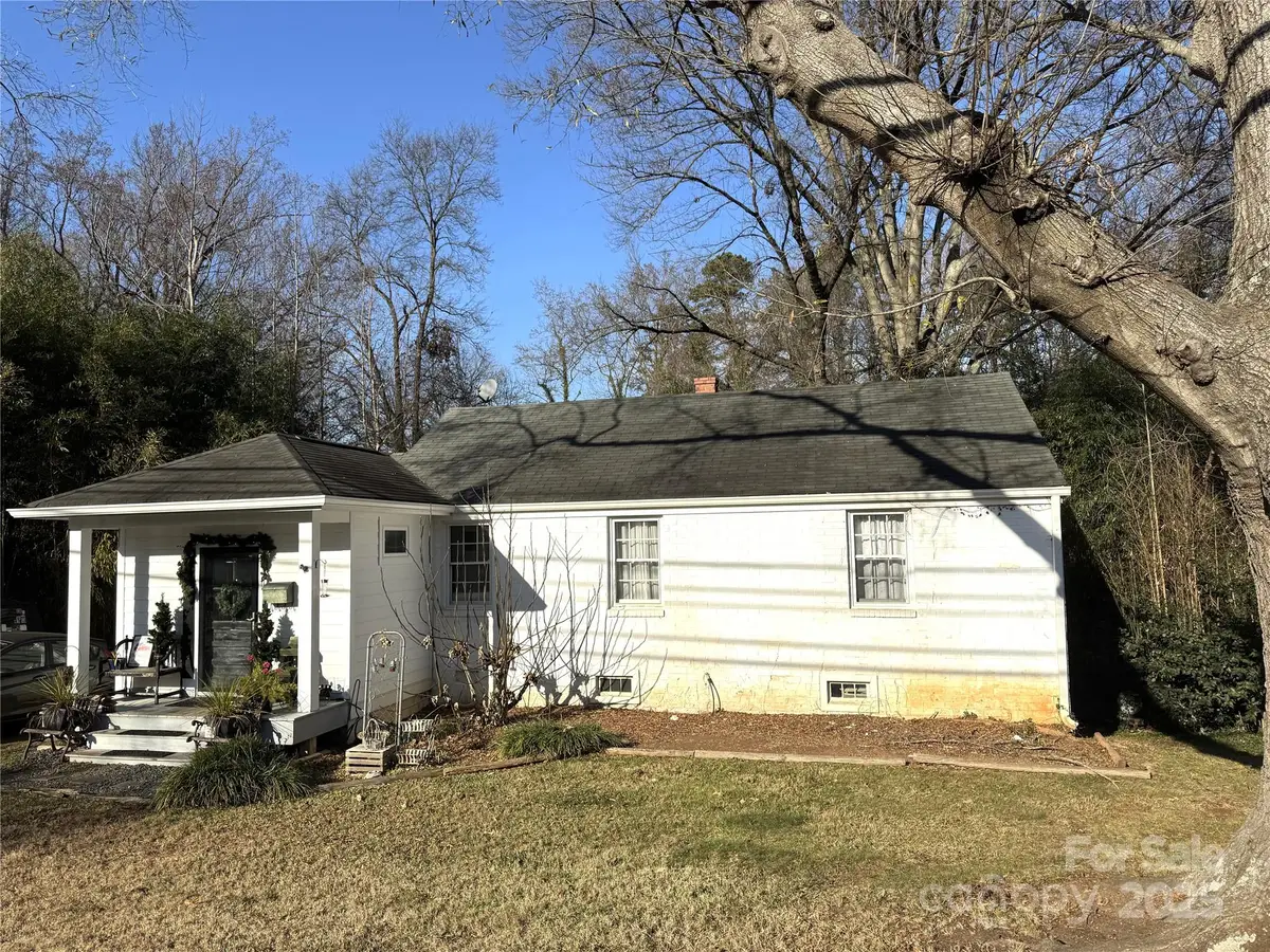 21233 Cornelius Street, Cornelius, NC 28031 - Image #1