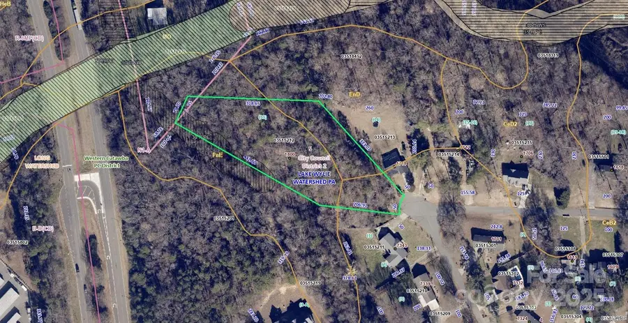 1800 Plumcrest Drive, Charlotte, NC 28216 - Image #2