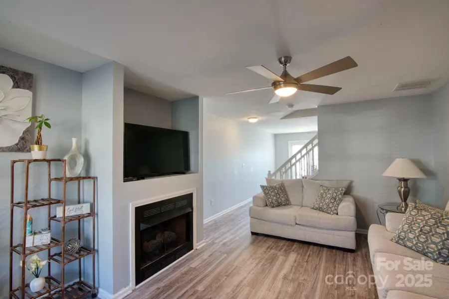 429 Wiltshire Circle, Fletcher, NC 28732 - Image #2