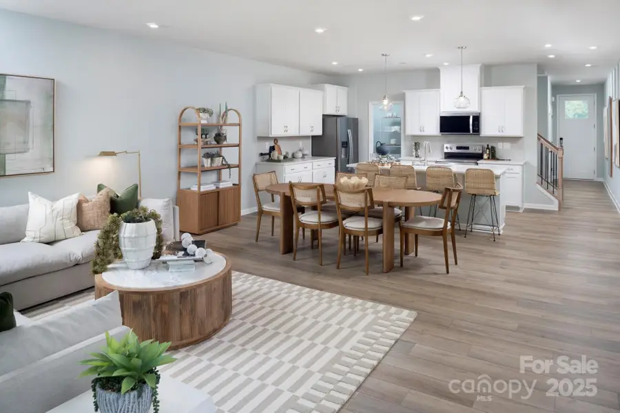 1118 Vibrant Road, Charlotte, NC 28215 - Image #2