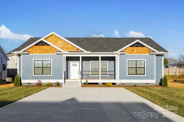 204 Southern Charm Road, Arden, NC 28704