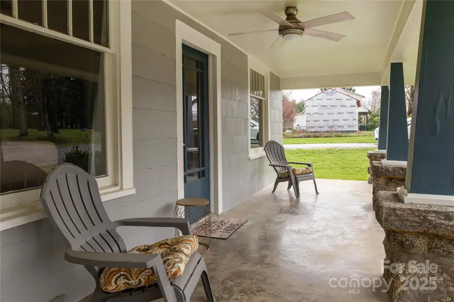 506 W Blue Ridge Road, East Flat Rock, NC 28726 - Image #3