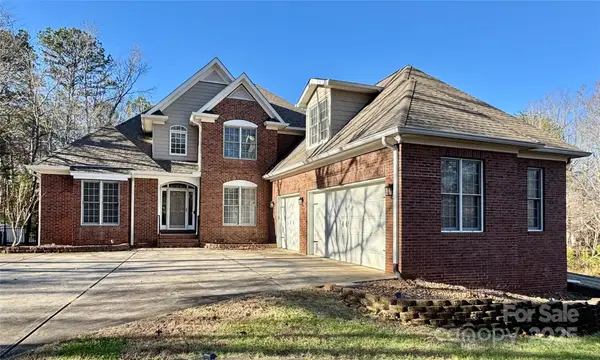 1427 Doe Ridge Lane, Fort Mill, SC 29715