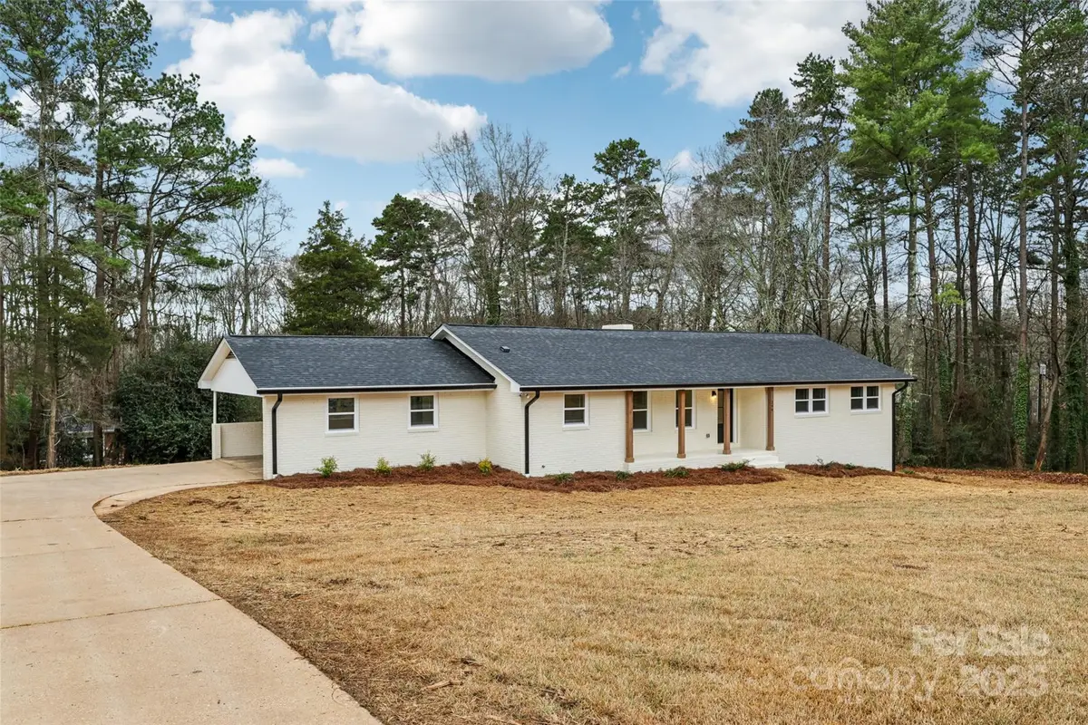 246 Church Street E, New London, NC 28127 - Image #1