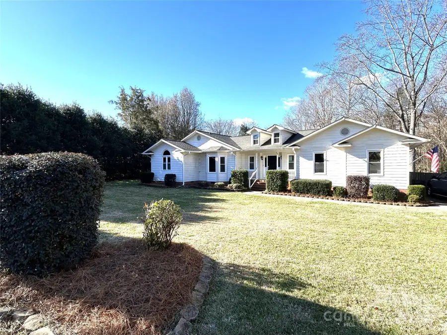 111 Catalina Place Drive, Mooresville, NC 28117 - Image #2