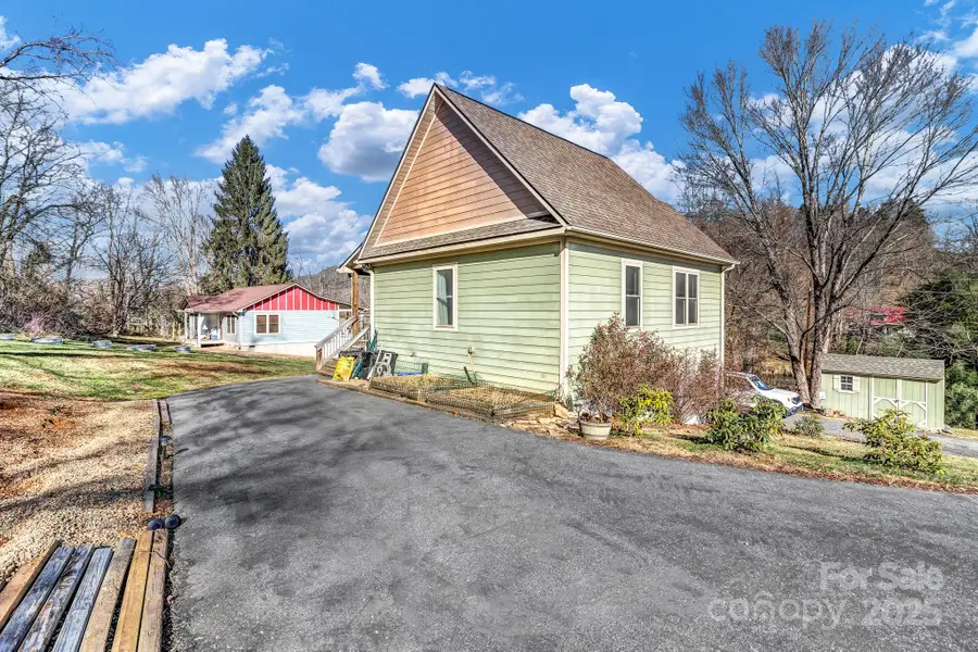 2600 Old Clyde Road, Clyde, NC 28721 - Image #3