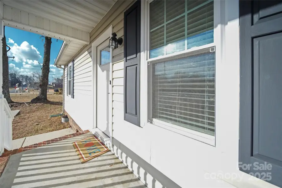 620 Pleasant Avenue, Kannapolis, NC 28081 - Image #2