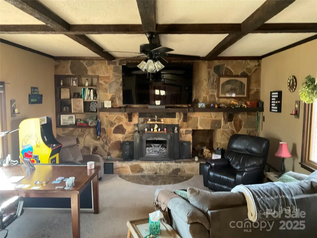 305 Meadowood Circle, Kannapolis, NC 28081 - Image #1