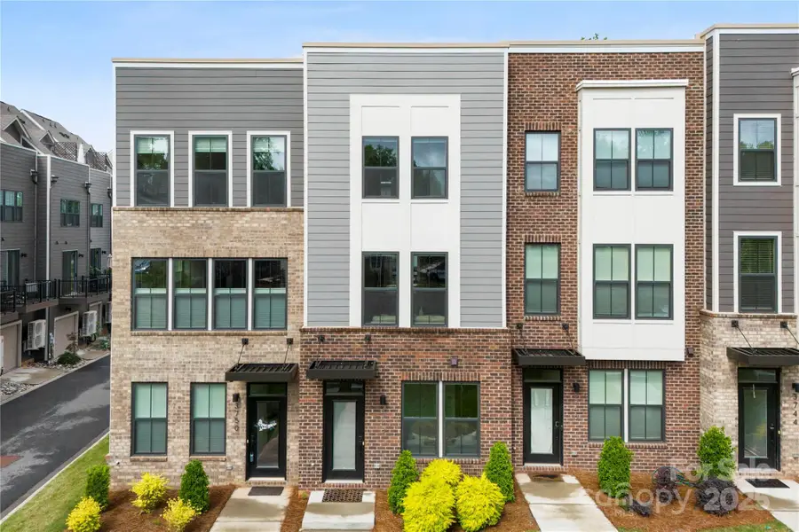 3748 Ellington Street, Charlotte, NC 28211 - Image #2