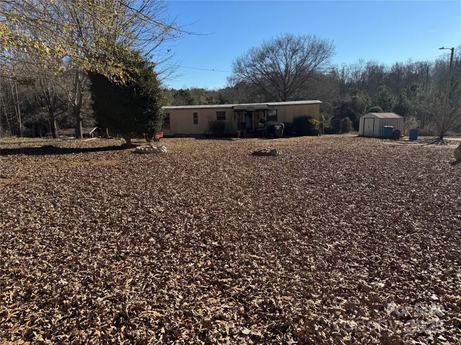 108 Teresa Lane, Bessemer City, NC 28016 - Image #3