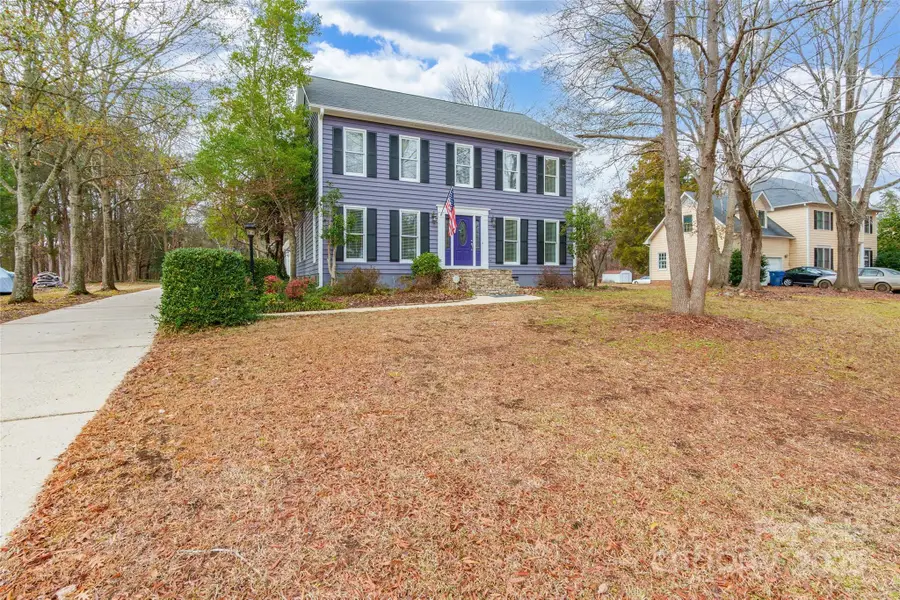 8230 Quail Hollow Drive, Harrisburg, NC 28075 - Image #3