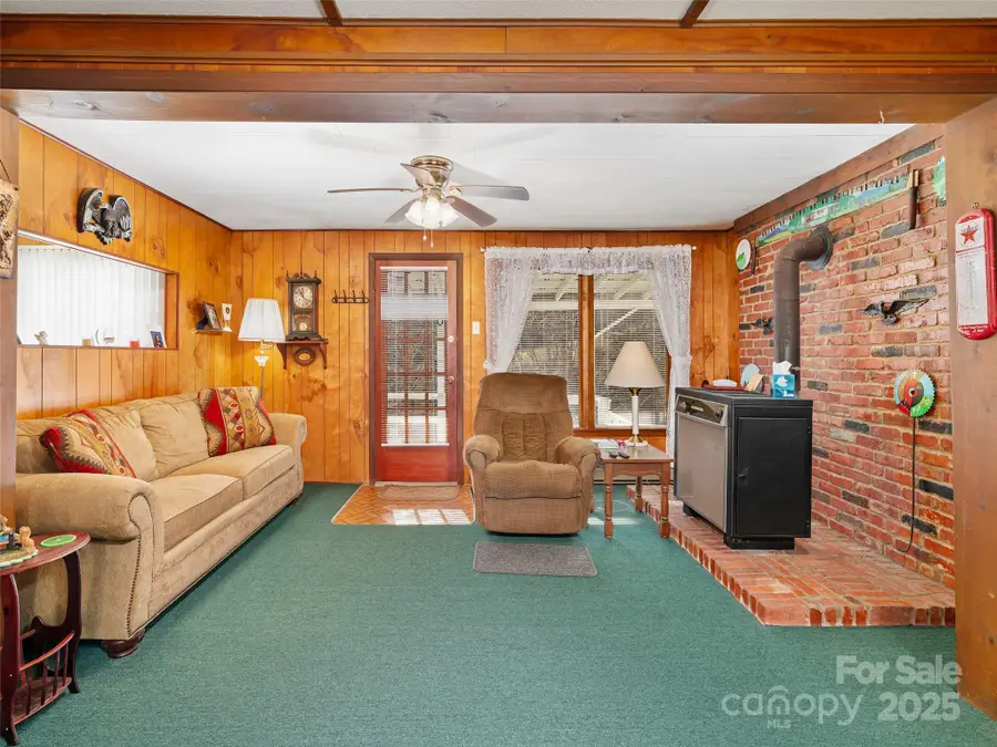 2850 Henson Creek Road, Newland, NC 28657 - Image #3