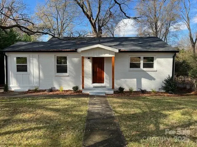 345 Fannie Circle, Charlotte, NC 28205 - Image #1