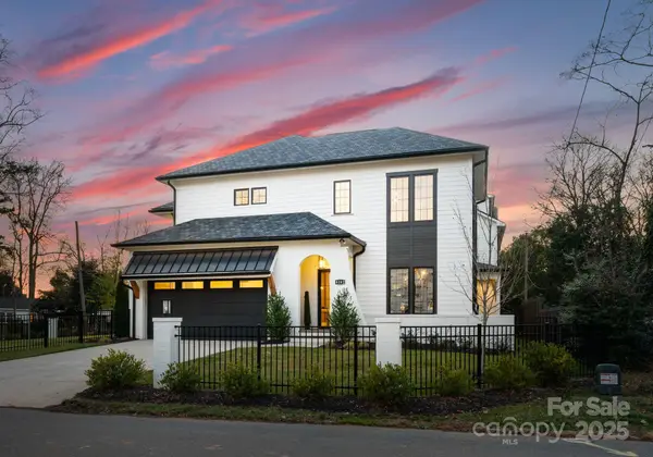 4142 Pineview Road, Charlotte, NC 28211