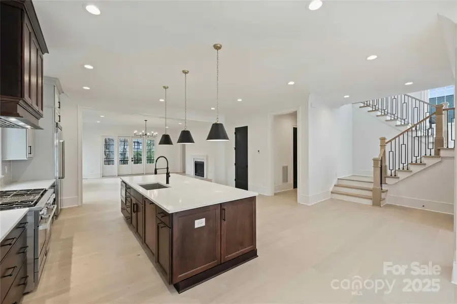 7010 Chateau Bordeaux Lane, Charlotte, NC 28270 - Image #3