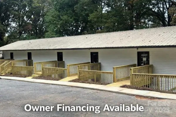 1090 7th Avenue Nw #14, Hickory, NC 28601