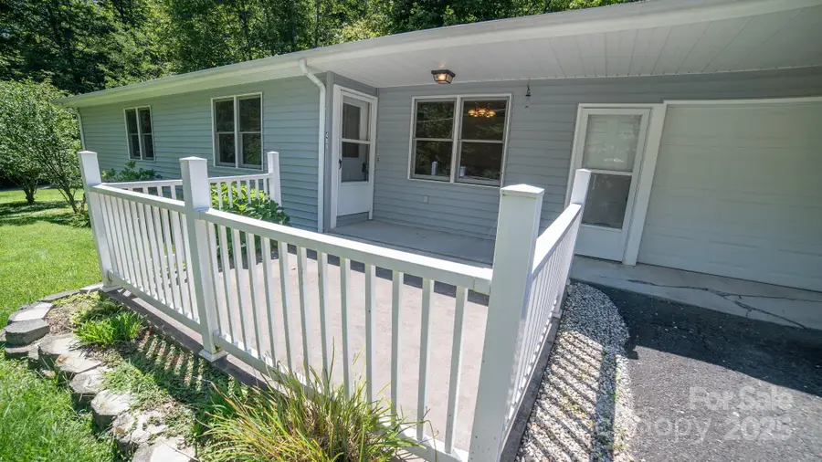 489 Astor Cook Road, Blowing Rock, NC 28605 - Image #3