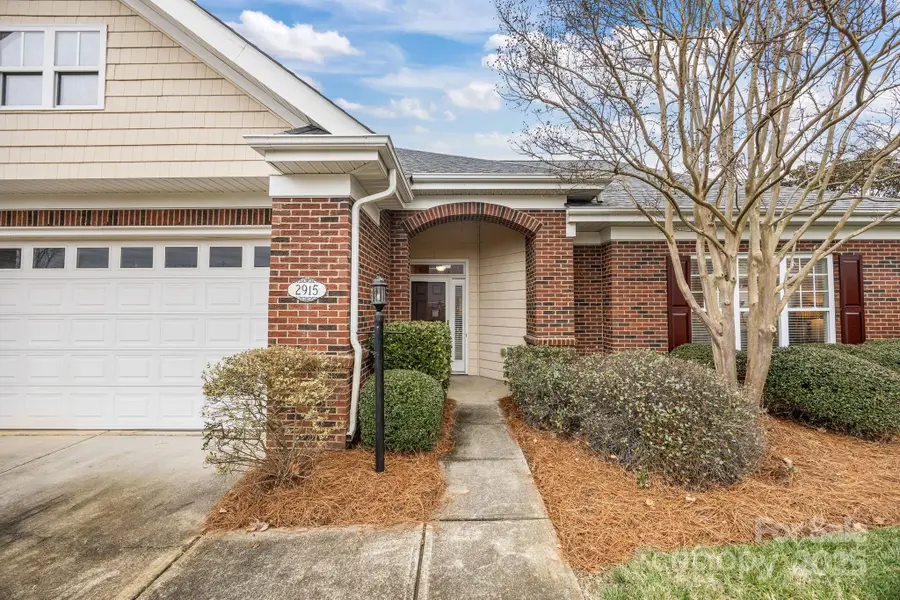 2915 Autumn Harvest Lane, Charlotte, NC 28269 - #2