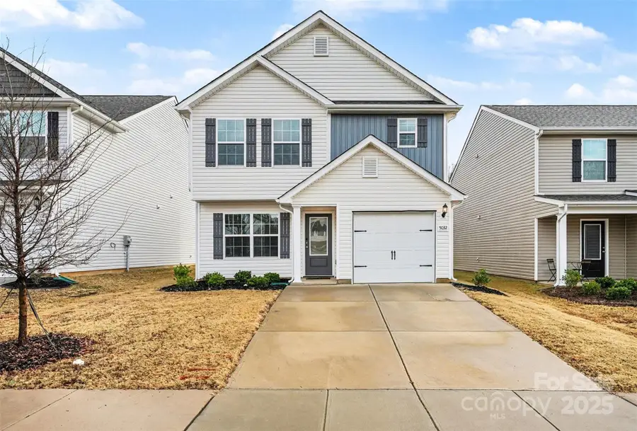 5032 Wolfridge Avenue, Charlotte, NC 28214 - Image #2