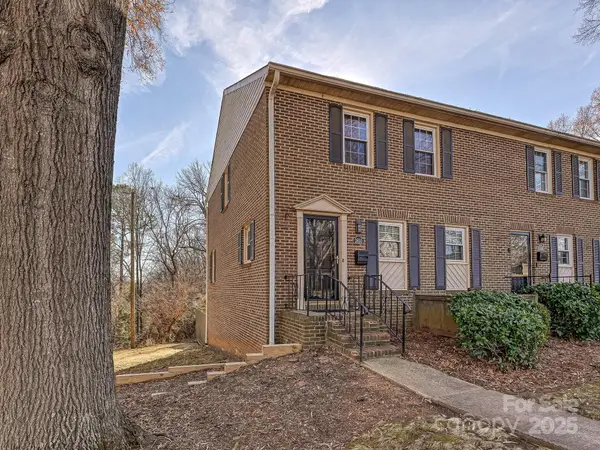 1810 Sabrina Court, Charlotte, NC 28210