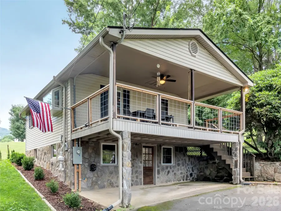 340 Mauney Cove Road, Waynesville, NC 28786 - #2