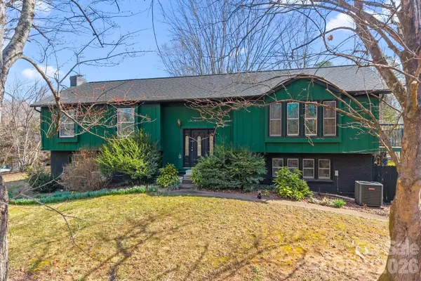 33 Fairfield Drive, Candler, NC 28715