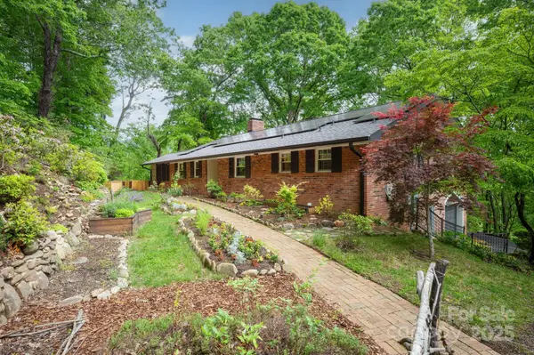 200 Allen Mountain Drive, Black Mountain, NC 28711