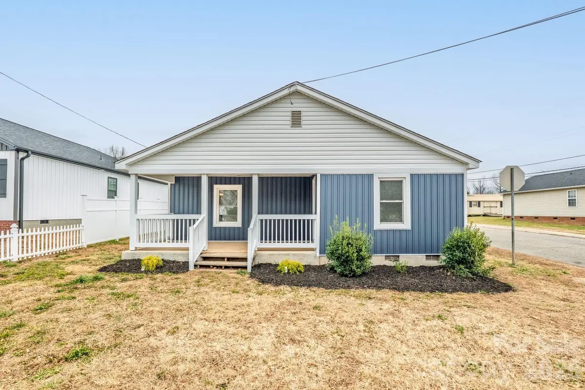 636 Central Drive Nw, Concord, NC 28027 - #1