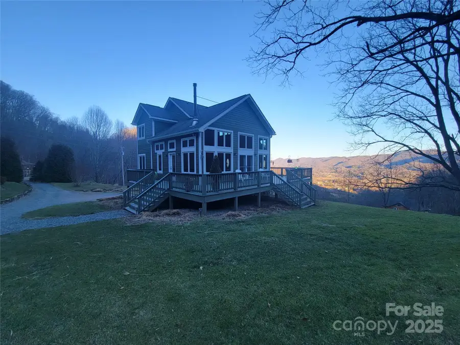 1201 Cathey Cove Road, Waynesville, NC 28786 - Image #2
