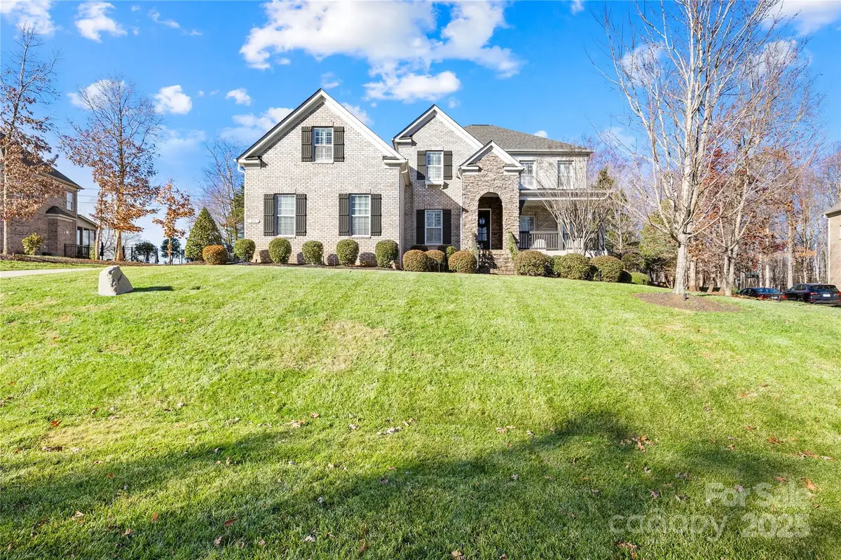 233 Walking Horse Trail, Davidson, NC 28036 - Image #1