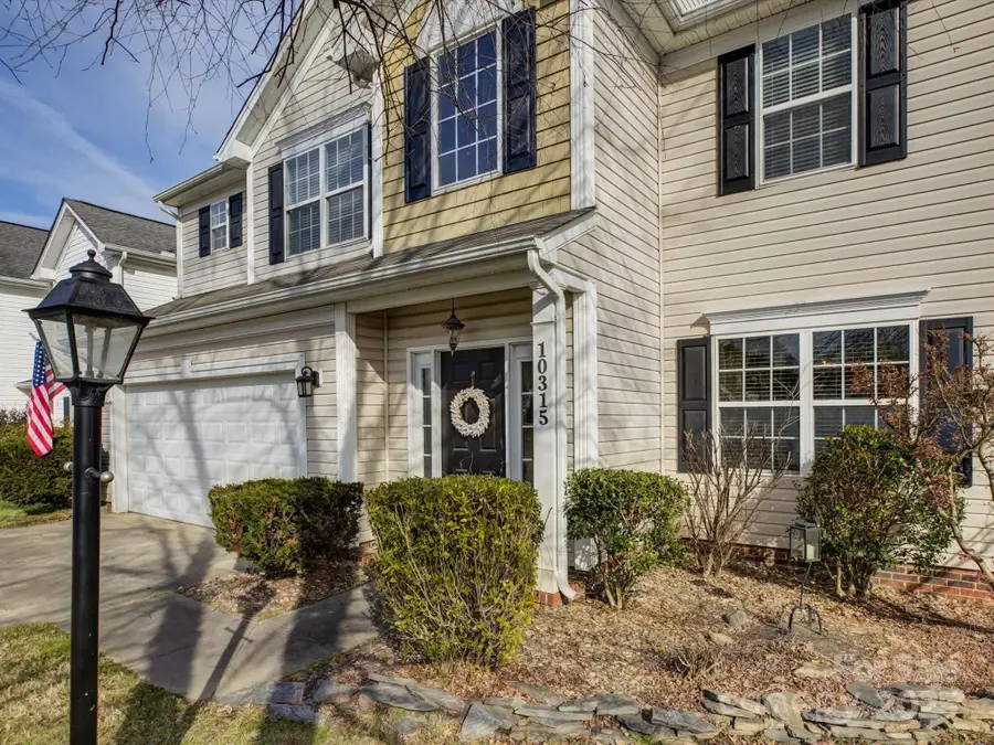 10315 Samuels Way Drive, Huntersville, NC 28078 - Image #2