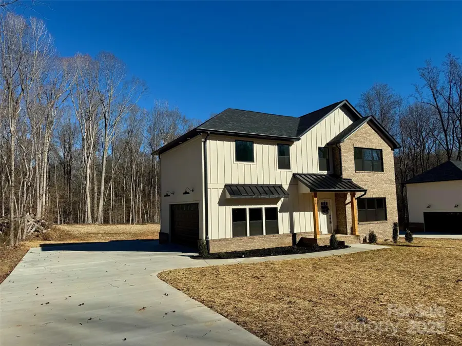 5002 Parkwood School Road, Waxhaw, NC 28173 - Image #2