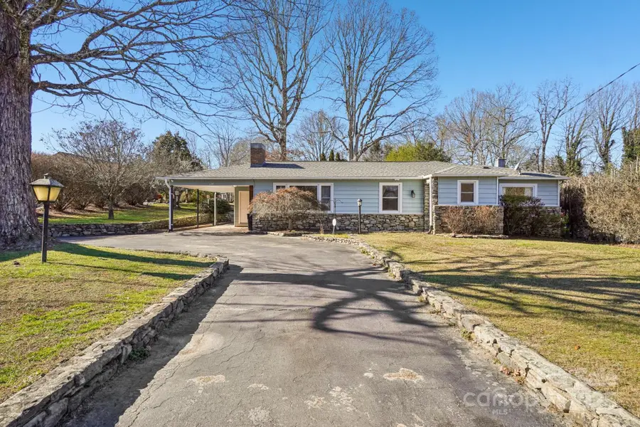 511 Oak Grove Road, Flat Rock, NC 28731 - Image #3