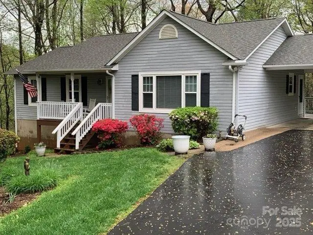 128 Ridgewood Way #208, Marion, NC 28752 - Image #1