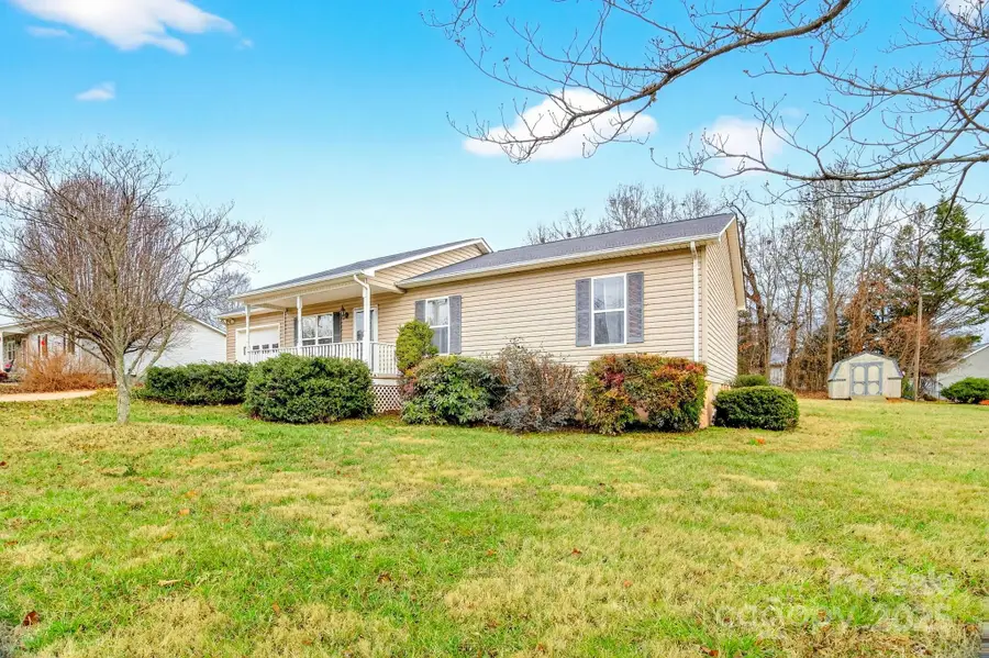 4 Plaza Drive, Granite Falls, NC 28630 - Image #2